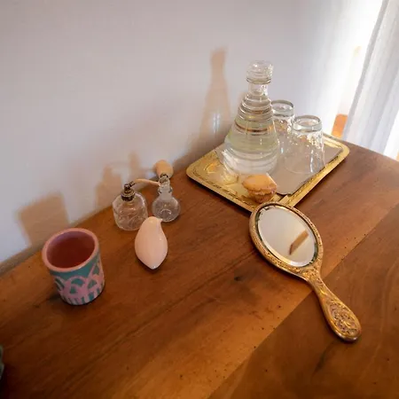 Bed & Breakfast Au Manoir Des Loges 3*